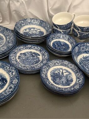 Staffordshire  LIBERTY BLUE Vintage Ironstone 31 Piece Dish Set